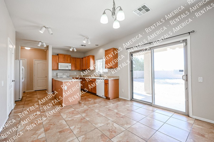 COMING SOON!  3 bedroom home in Avondale property image