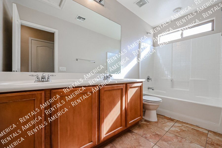 COMING SOON!  3 bedroom home in Avondale property image