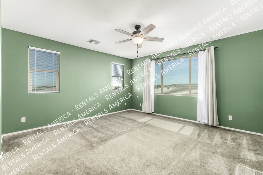 Stunning 5BR/4BA Home with Room for Everyone in Surprise property image