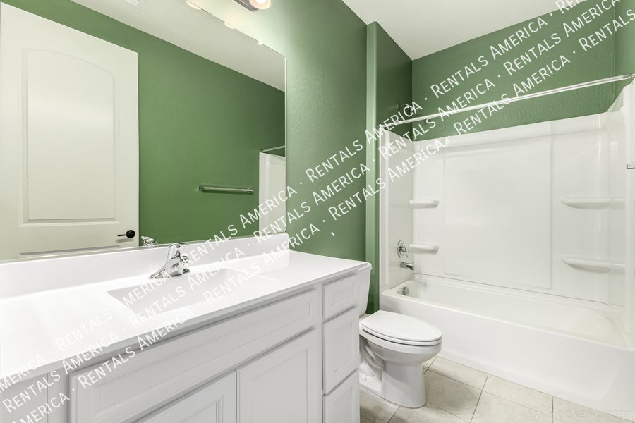Stunning 5BR/4BA Home with Room for Everyone in Surprise property image