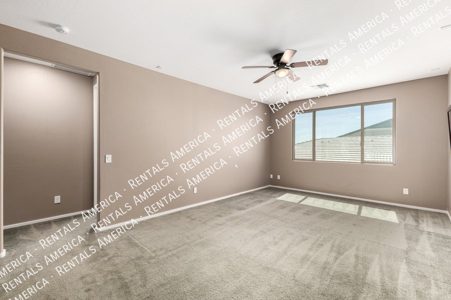 Stunning 5BR/4BA Home with Room for Everyone in Surprise property image