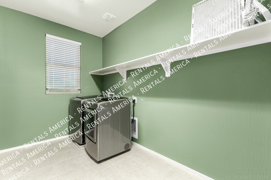 Stunning 5BR/4BA Home with Room for Everyone in Surprise property image