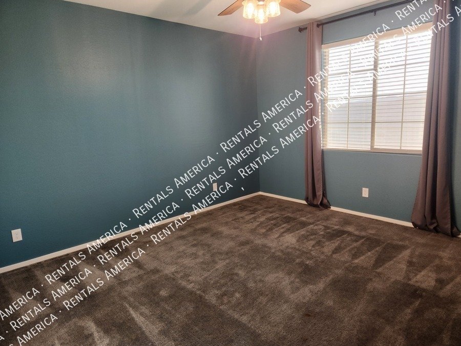 Stunning 5BR/4BA Home with Room for Everyone in Surprise property image