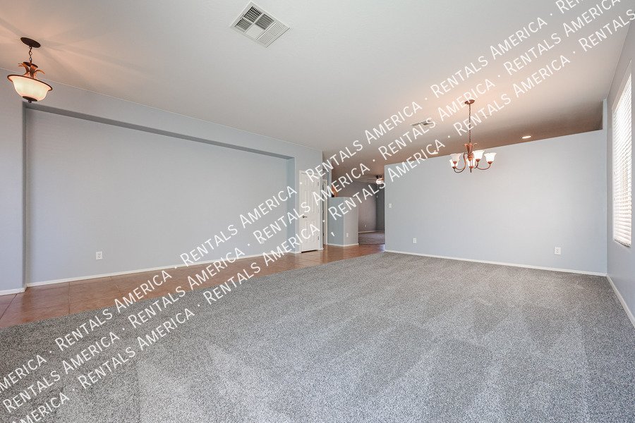 Charming 3-Bedroom Home for Rent in Maricopa! property image