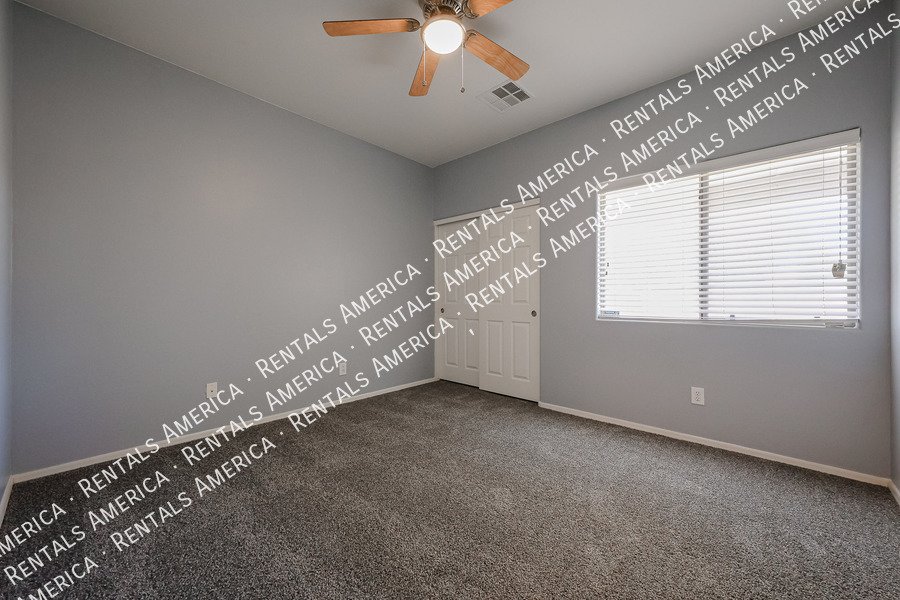 Charming 3-Bedroom Home for Rent in Maricopa! property image
