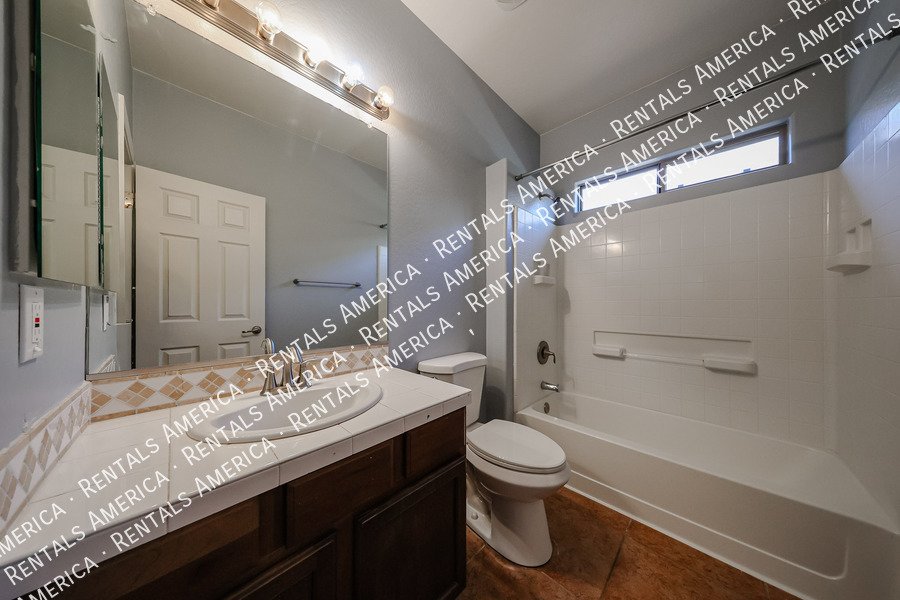 Charming 3-Bedroom Home for Rent in Maricopa! property image
