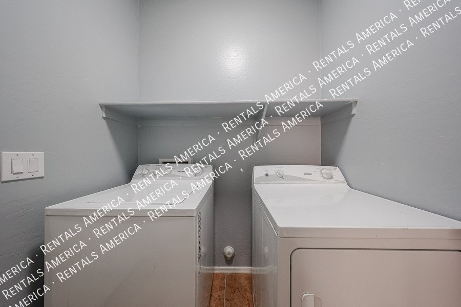 Charming 3-Bedroom Home for Rent in Maricopa! property image