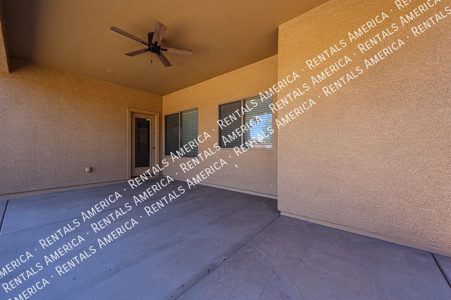 Charming 3-Bedroom Home for Rent in Maricopa! property image