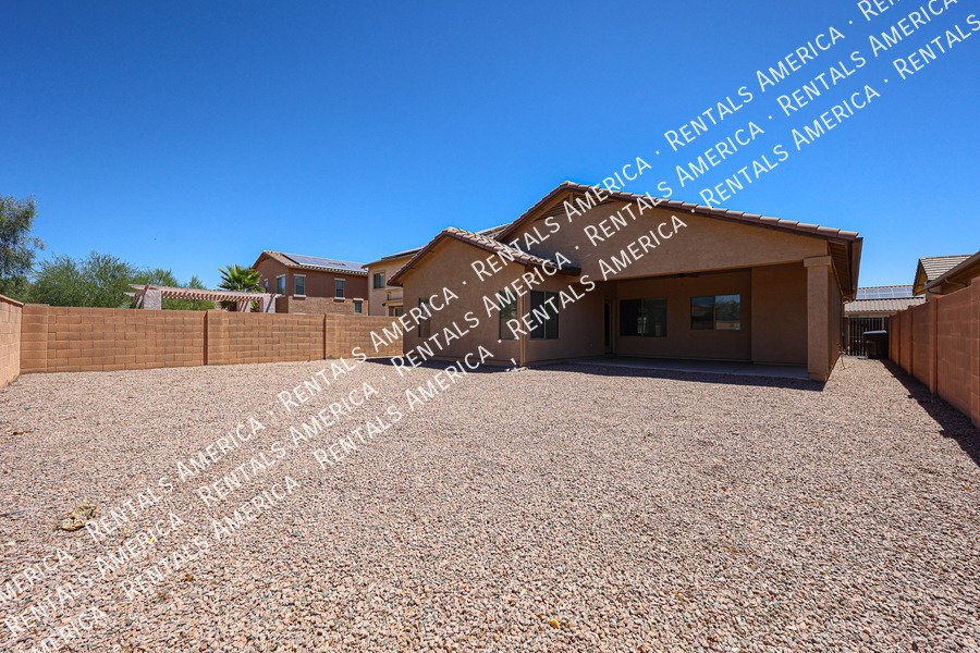 Charming 3-Bedroom Home for Rent in Maricopa! property image