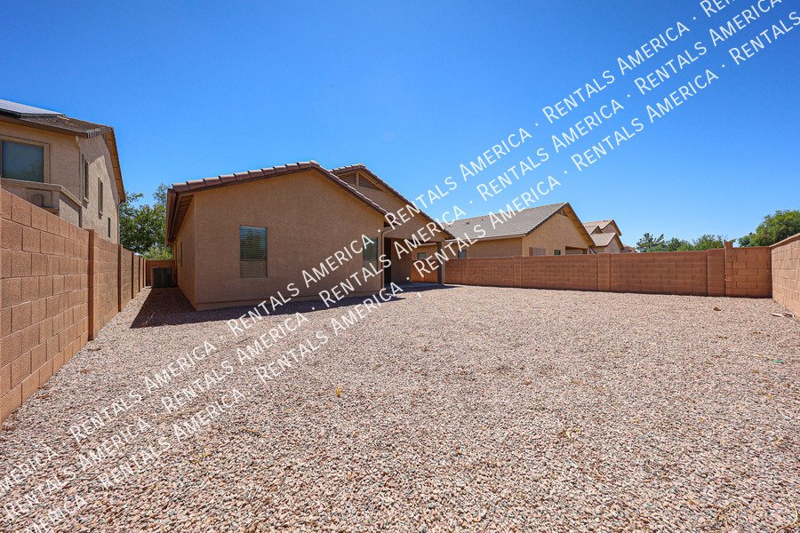Charming 3-Bedroom Home for Rent in Maricopa! property image