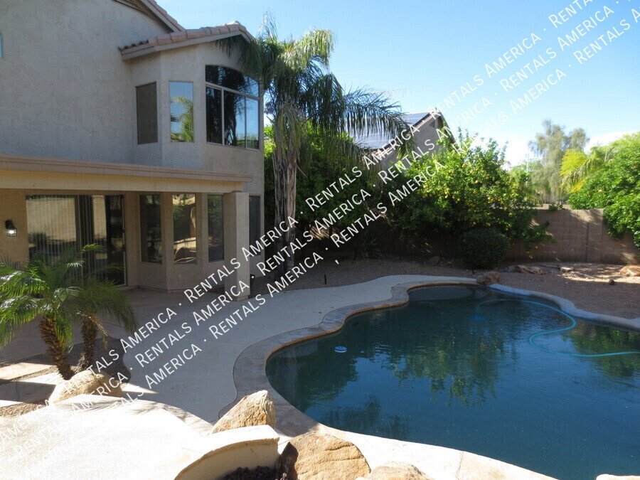 Coming Soon 3 Bed Plus Den Pool and Solar property image