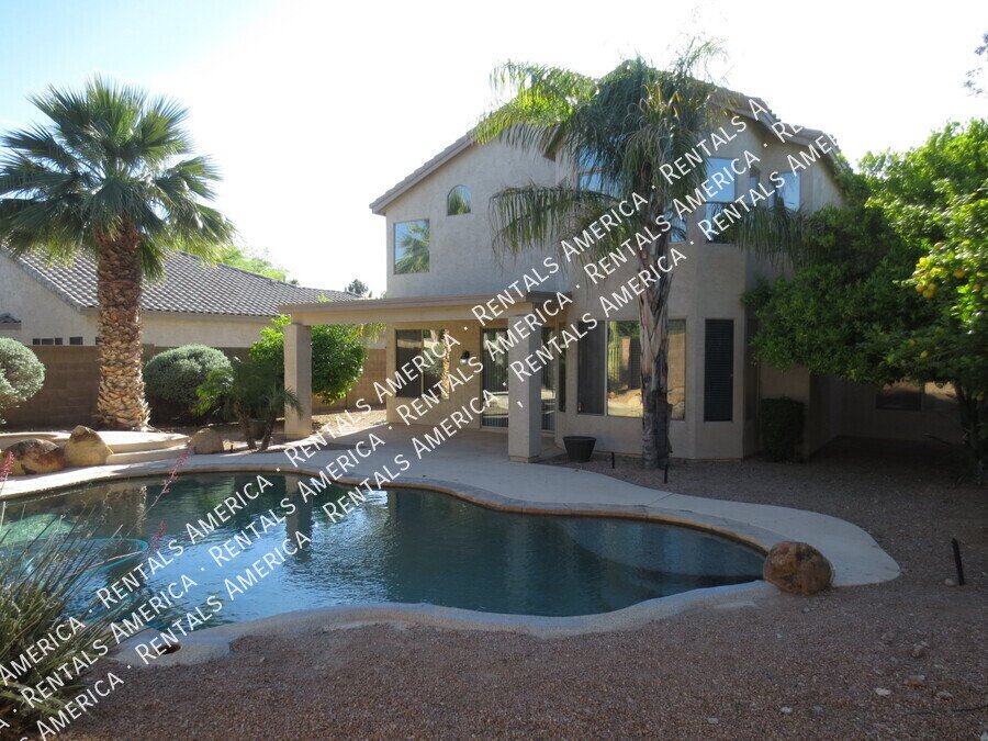 Coming Soon 3 Bed Plus Den Pool and Solar property image