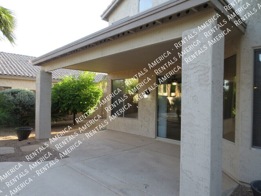 Coming Soon 3 Bed Plus Den Pool and Solar property image