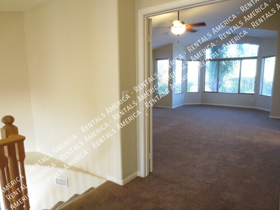 Coming Soon 3 Bed Plus Den Pool and Solar property image