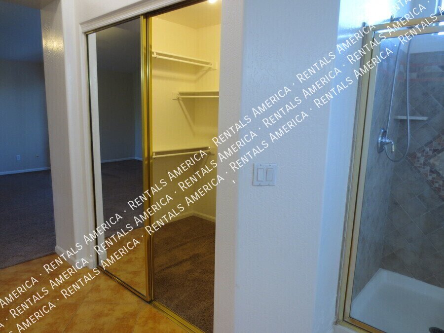 Coming Soon 3 Bed Plus Den Pool and Solar property image