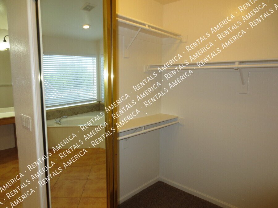 Coming Soon 3 Bed Plus Den Pool and Solar property image