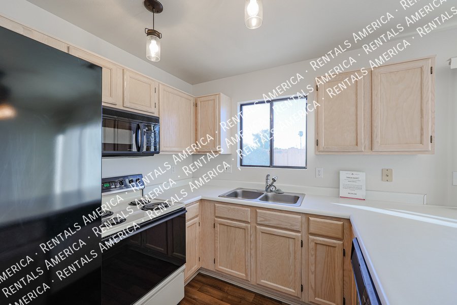 Beautiful 3 bedroom Home in Villa Carmel property image