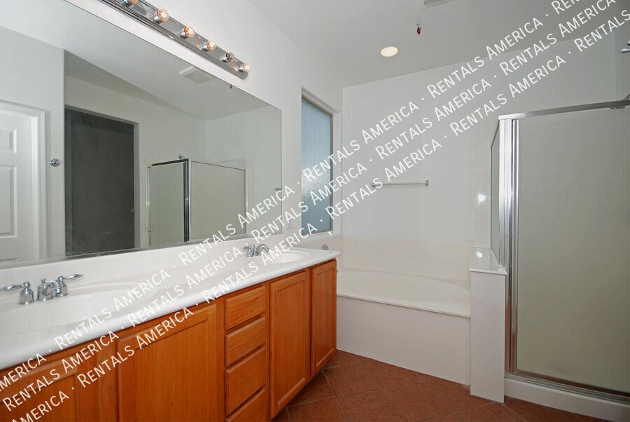 Beautiful 4 BR / 2 BA Single-Level Home in Power Ranch! property image