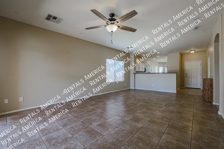 Beautiful 3 bed/ 2 bath home in Villago Community property image