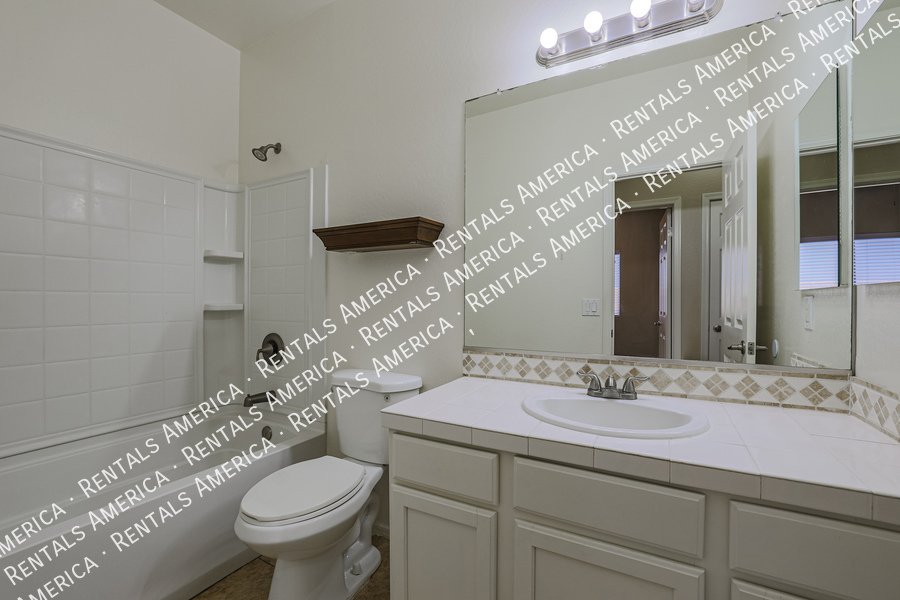 Beautiful 3 bed/ 2 bath home in Villago Community property image