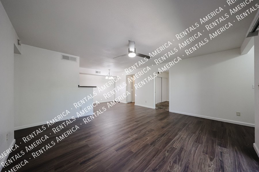 Updated Condo in Maryland Manor property image