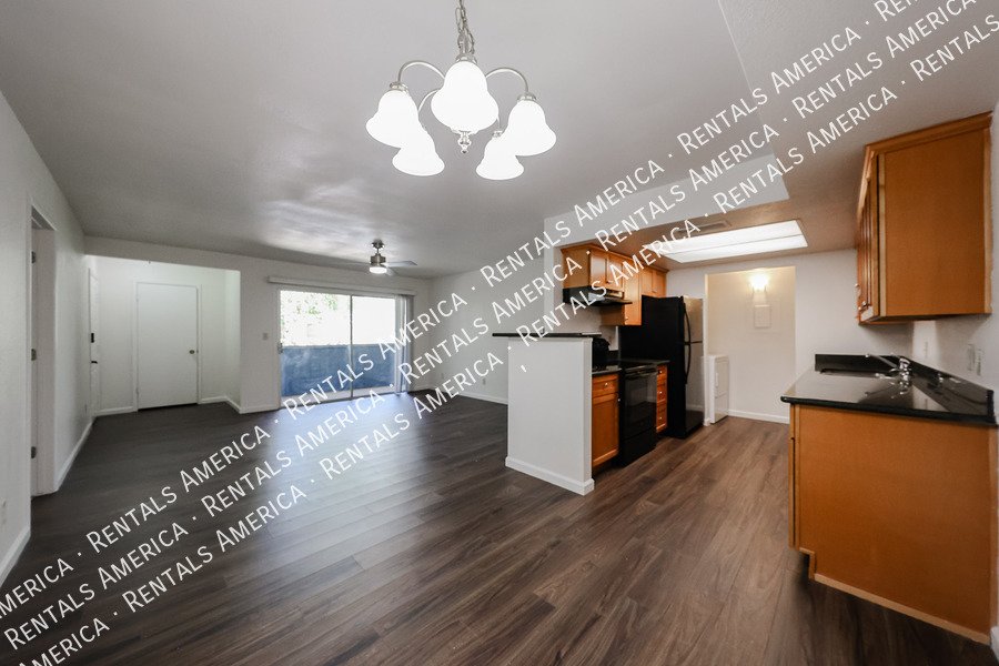 Updated Condo in Maryland Manor property image