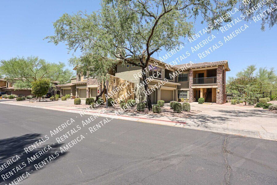 Charming 2 Bedroom, 2 Bath Condo with Garage in a Prime Location! property image