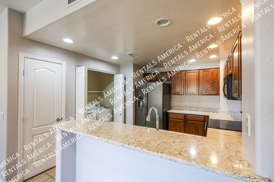 Charming 2 Bedroom, 2 Bath Condo with Garage in a Prime Location! property image