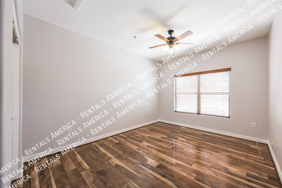 Charming 2 Bedroom, 2 Bath Condo with Garage in a Prime Location! property image