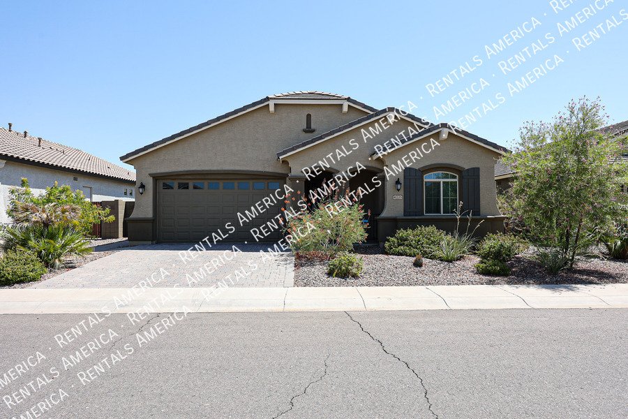 Beautiful Single Level 2BD W/Office Home in the Glennwilde Community!! property image