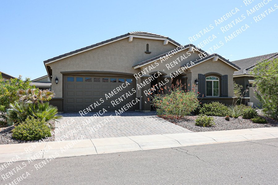 Beautiful Single Level 2BD W/Office Home in the Glennwilde Community!! property image