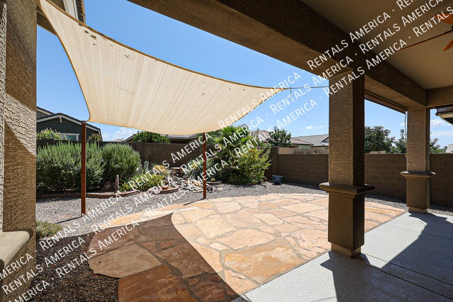 Beautiful Single Level 2BD W/Office Home in the Glennwilde Community!! property image