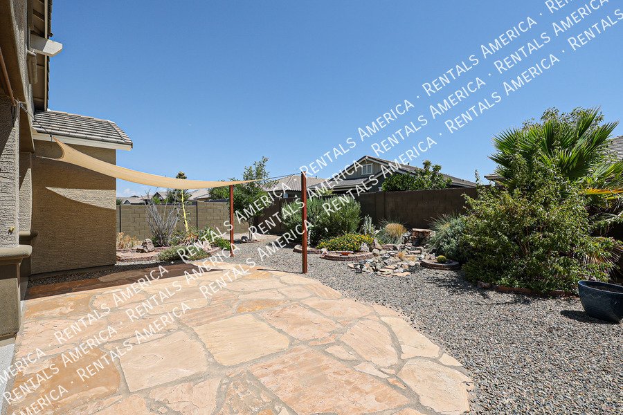Beautiful Single Level 2BD W/Office Home in the Glennwilde Community!! property image