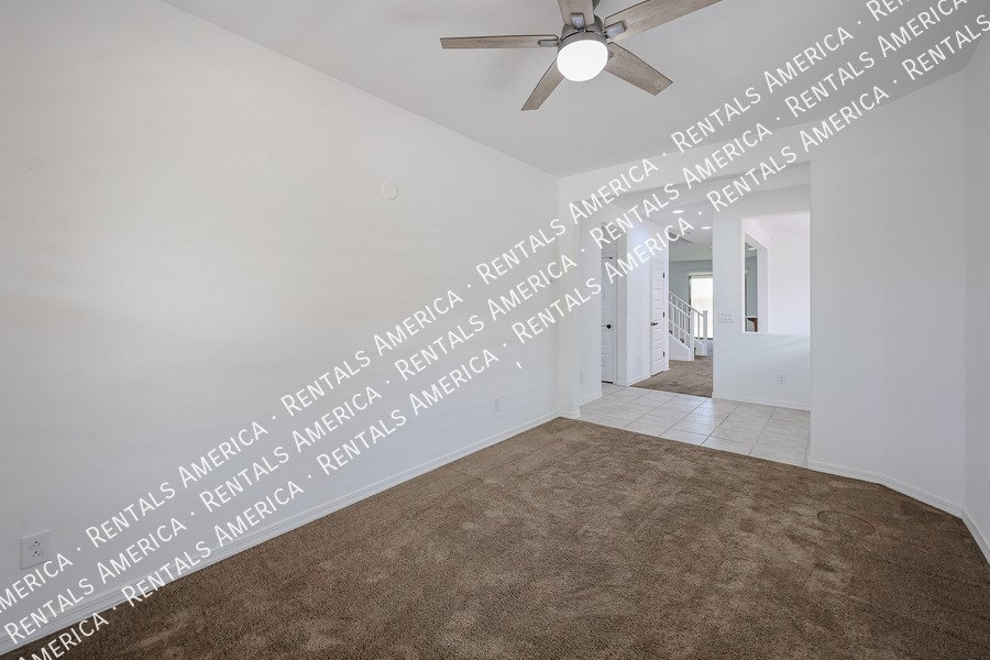 Spacious 4-Bedroom Home with Loft property image