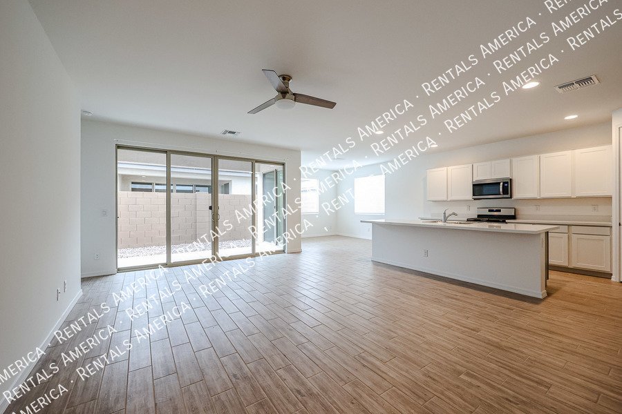 9351 E Steno Ave property image
