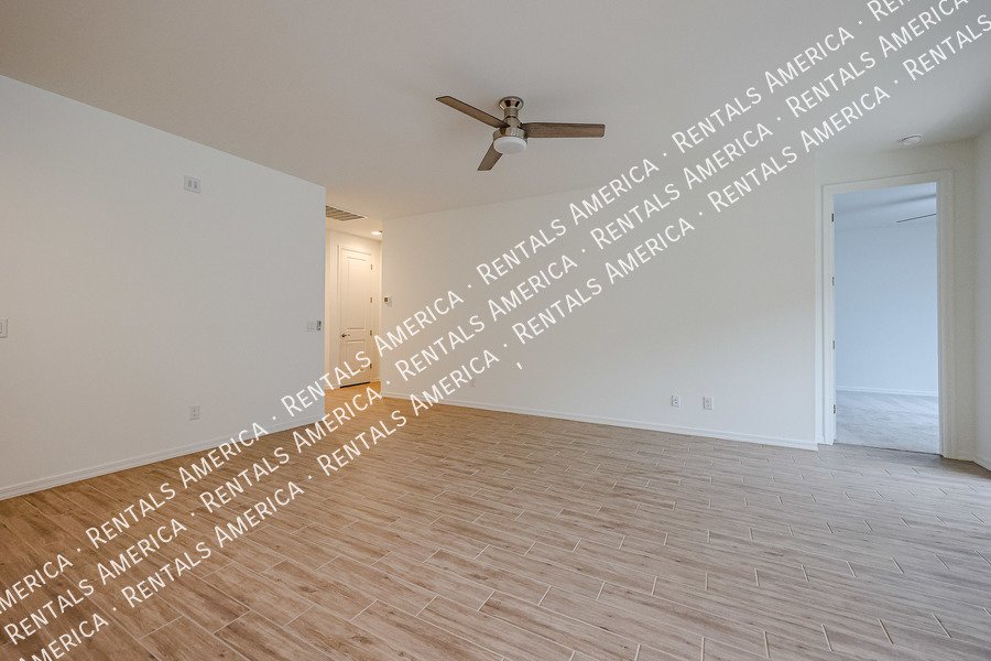 9351 E Steno Ave property image