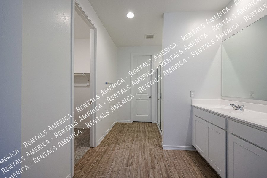 9351 E Steno Ave property image