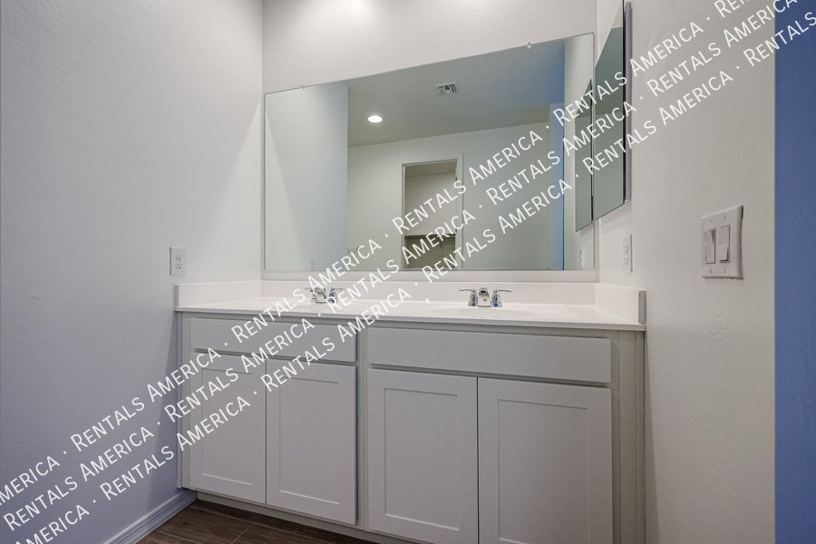 9351 E Steno Ave property image