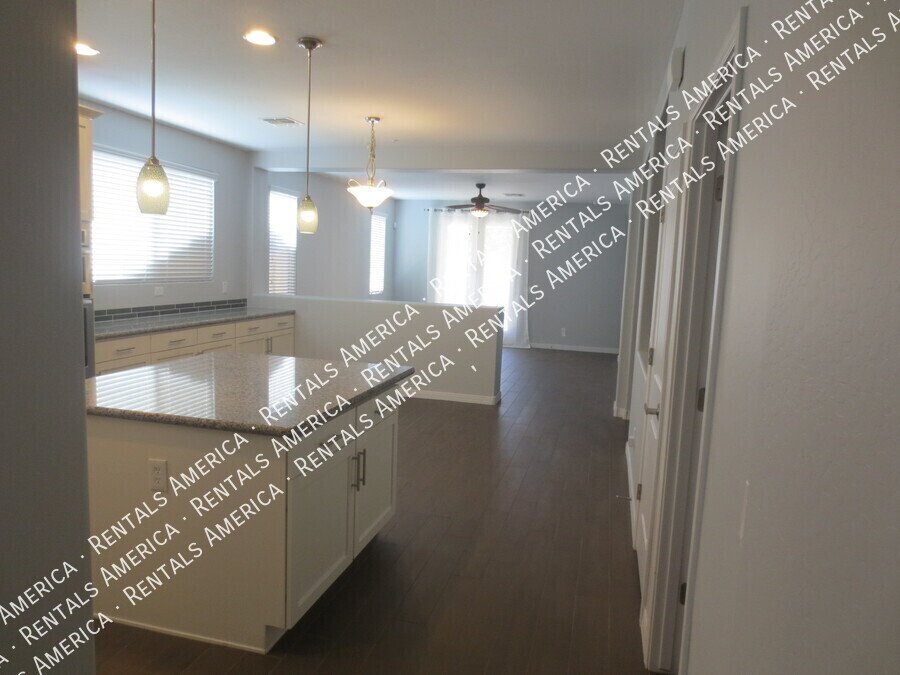 ** PRICE REDUCED **Beautiful 3/2 Home in Gilbert w/Pool ~ Move in NOW property image