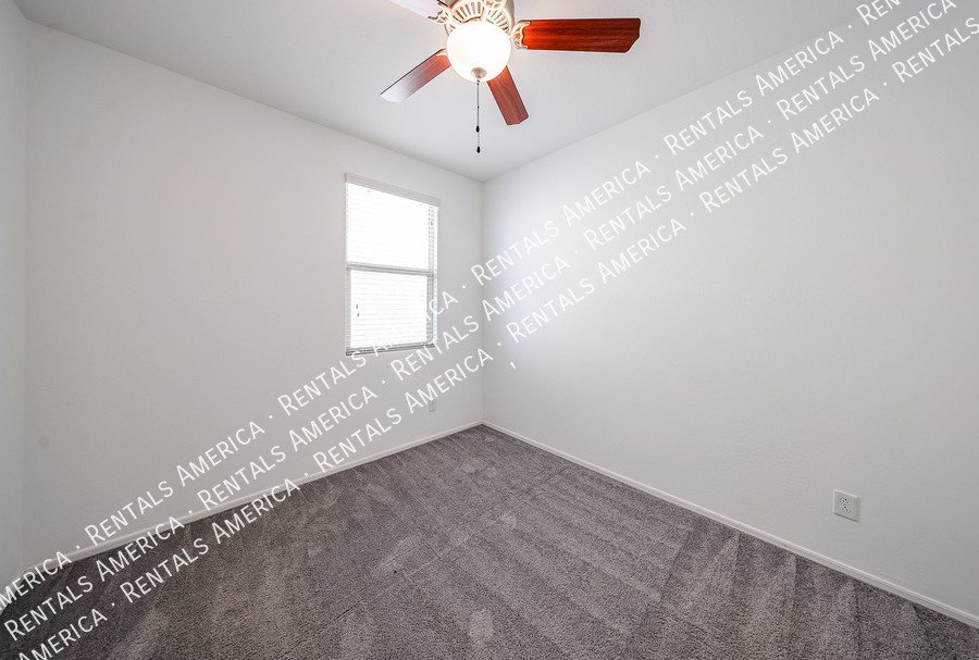 Available Now ? Beautiful 3 Bed, 2 Bath Home in Laveen! property image