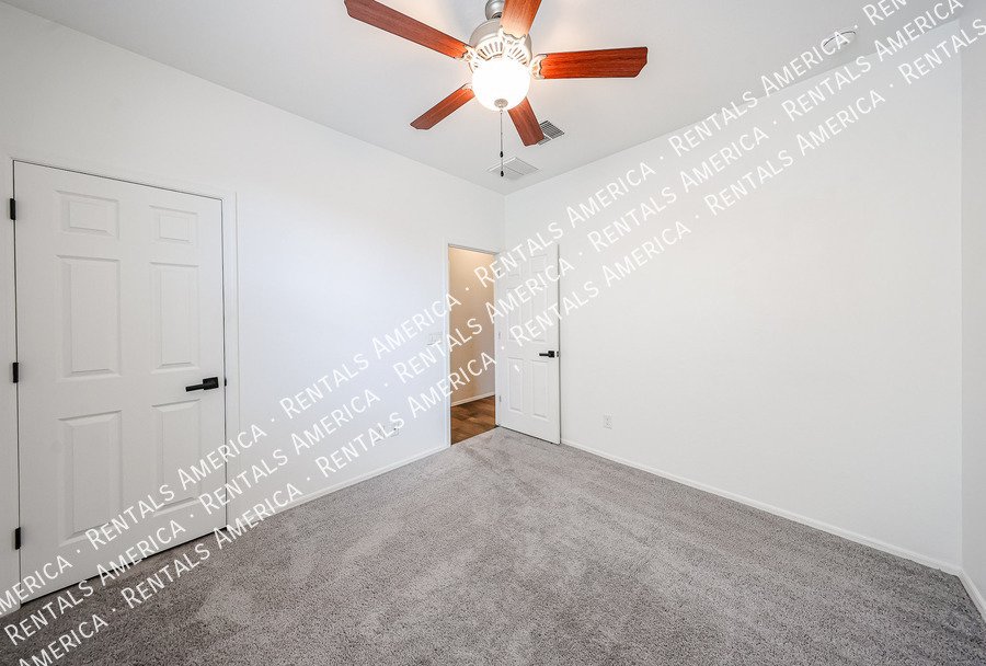 Available Now ? Beautiful 3 Bed, 2 Bath Home in Laveen! property image