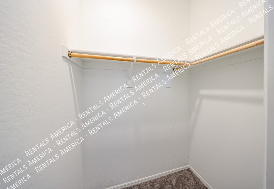 Available Now ? Beautiful 3 Bed, 2 Bath Home in Laveen! property image