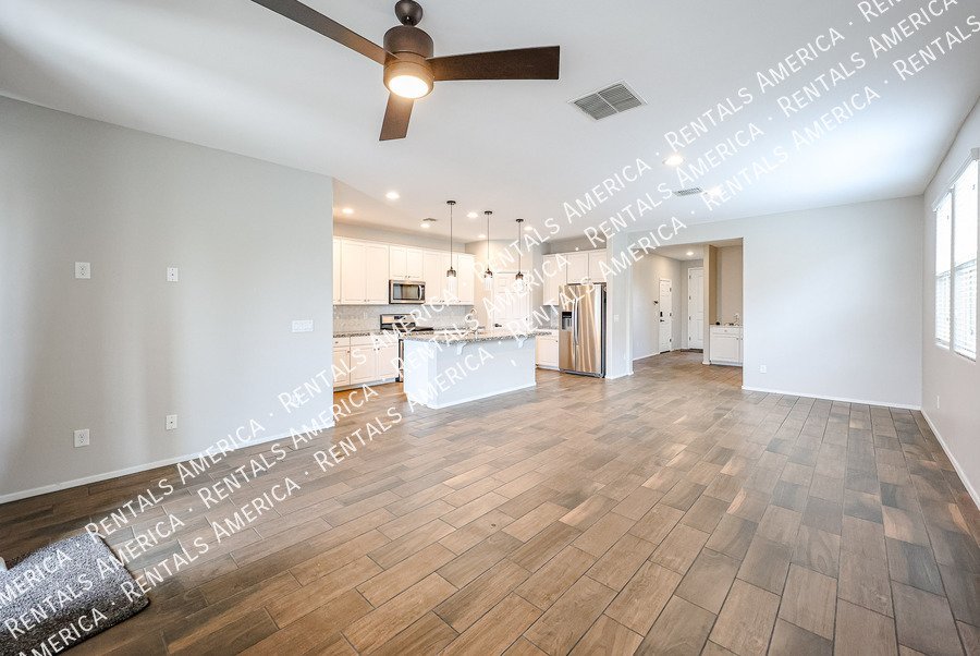 Available Now ? Beautiful 3 Bed, 2 Bath Home in Laveen! property image
