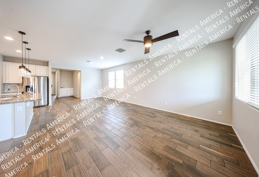 Available Now ? Beautiful 3 Bed, 2 Bath Home in Laveen! property image