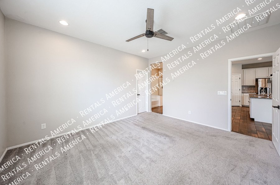 Available Now ? Beautiful 3 Bed, 2 Bath Home in Laveen! property image