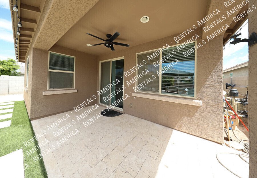 Available Now ? Beautiful 3 Bed, 2 Bath Home in Laveen! property image