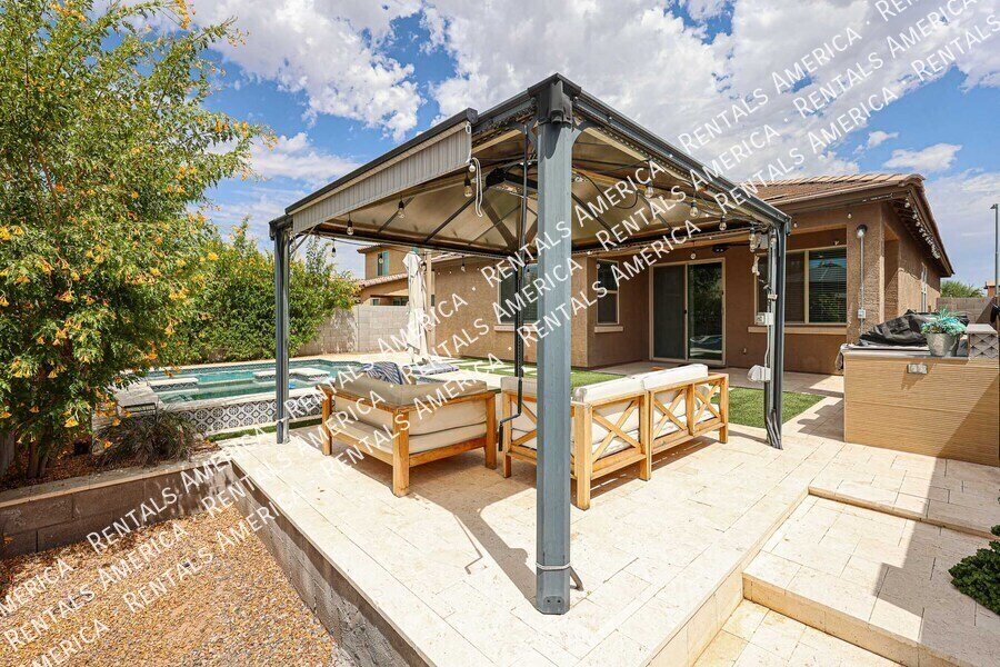 Available Now ? Beautiful 3 Bed, 2 Bath Home in Laveen! property image