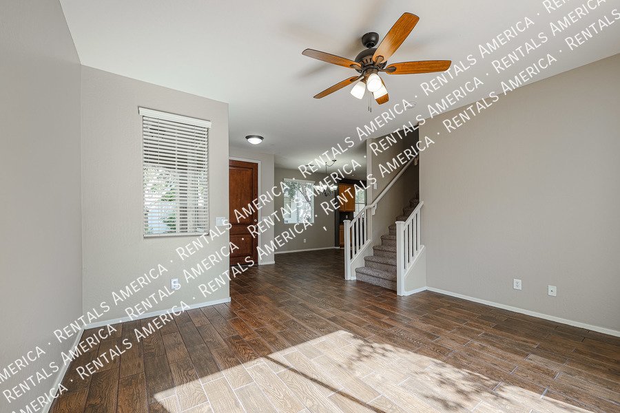 Cozy 3-bedroom house in Mesa! property image