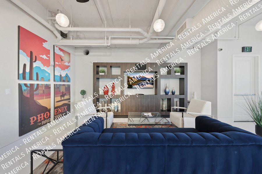 MOVE IN SPECIAL -Beautiful 1 Bedroom in the Heart of Downtown Phoenix! property image
