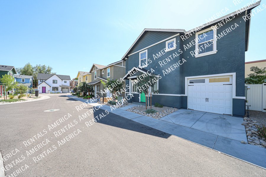 Brand New Modern 3 Bed / 2.5 Bath Home at Encanto at Bell Park property image